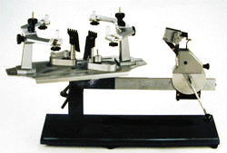 EAGNAS Table-top Stringing Machine - GB