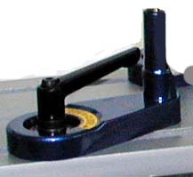 Swivel clamp base without spring-action lever