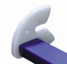 Large V-shaped shoulder support